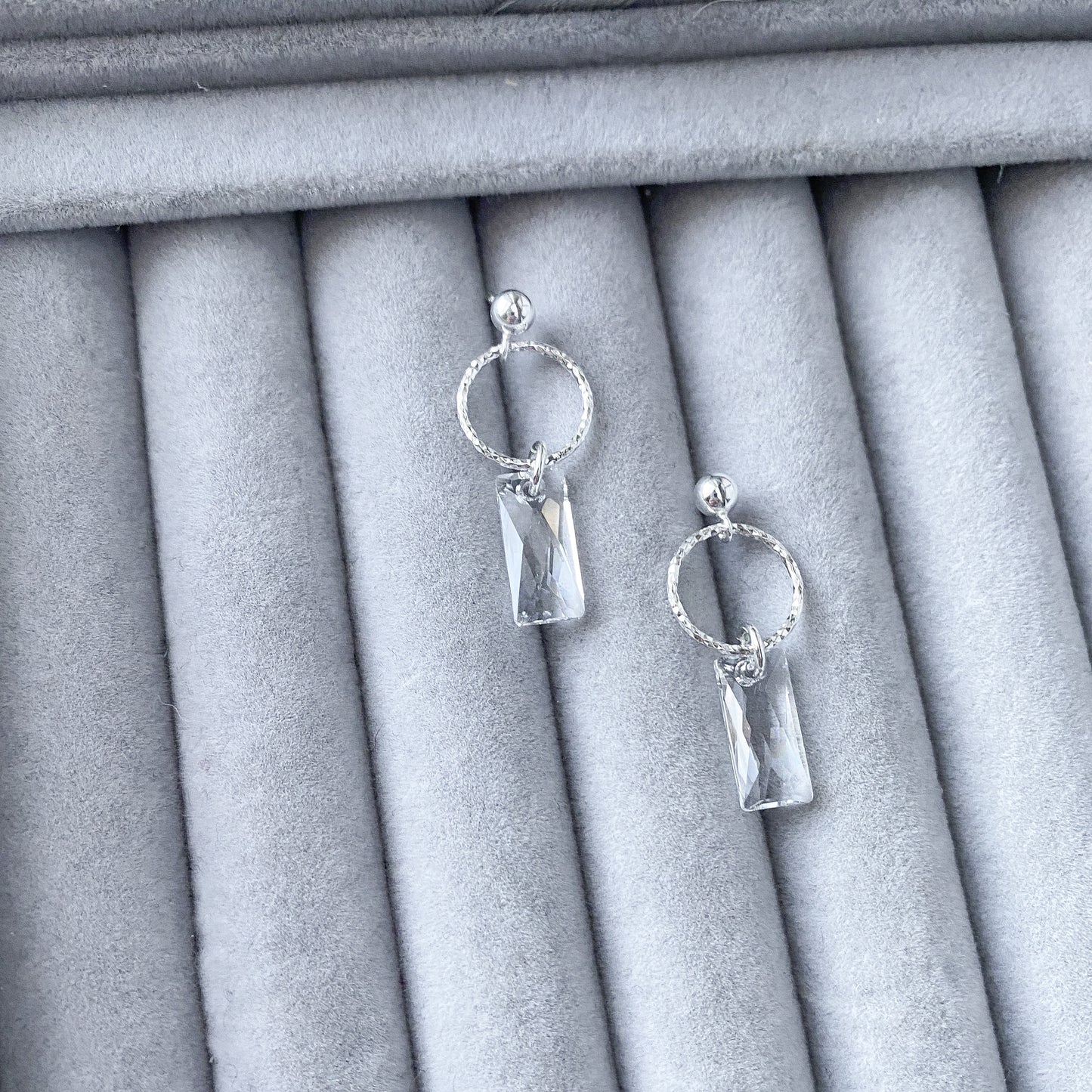 Mar Earrings clear