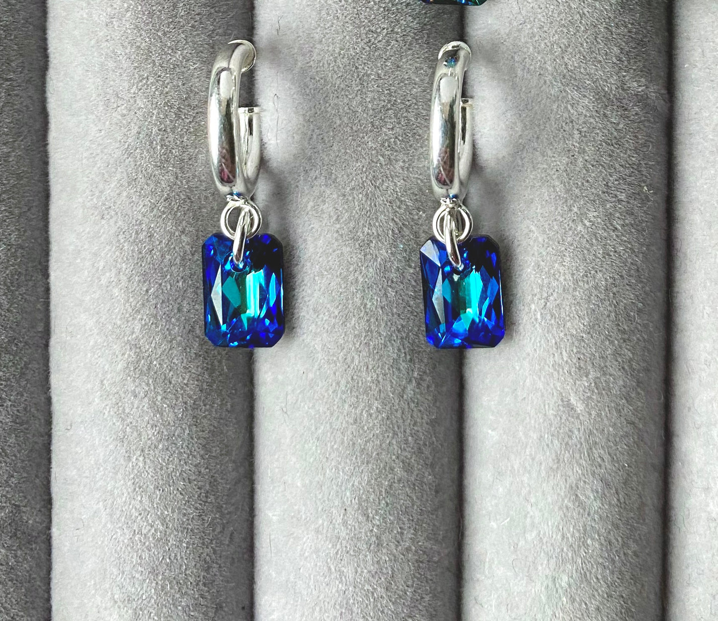 Annie Demi Hoops