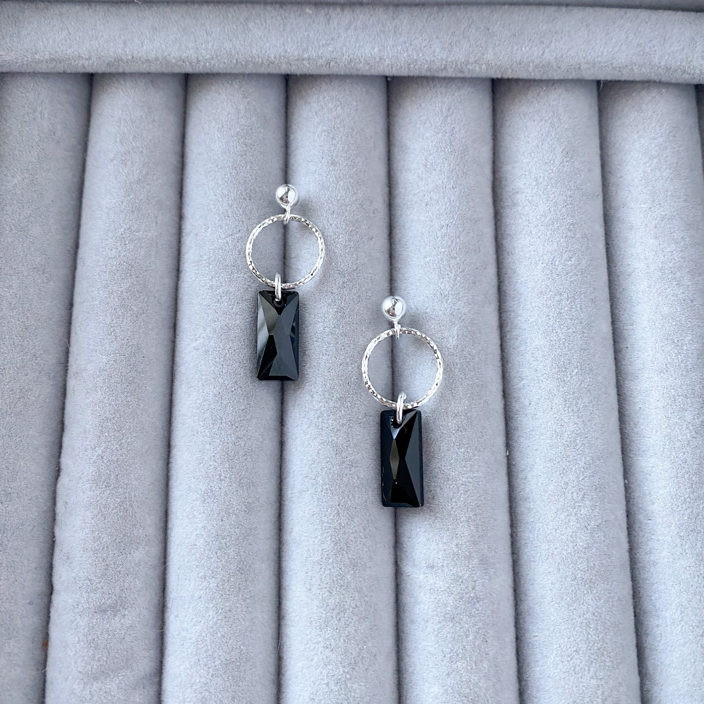 Mar Earrings black