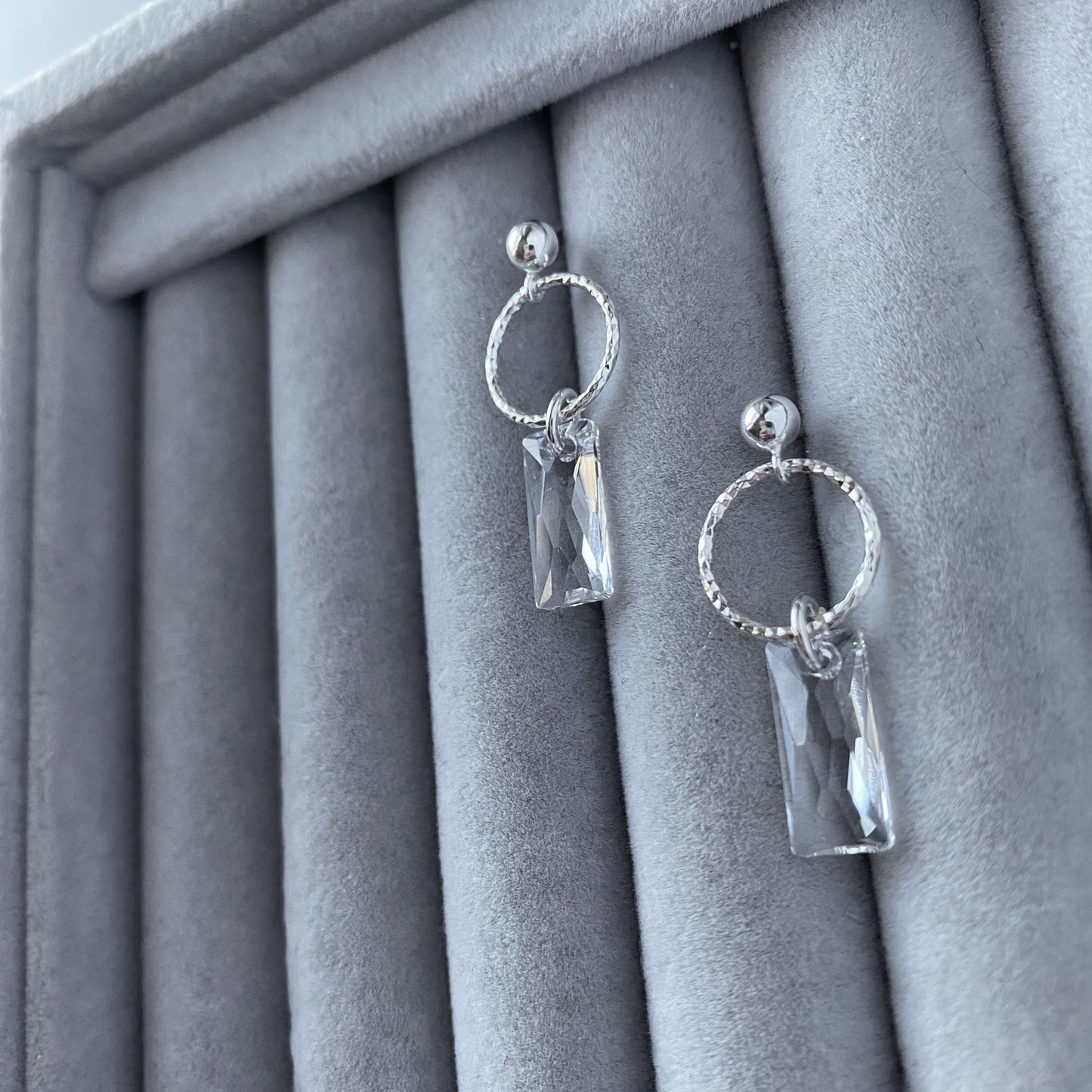Mar Earrings clear